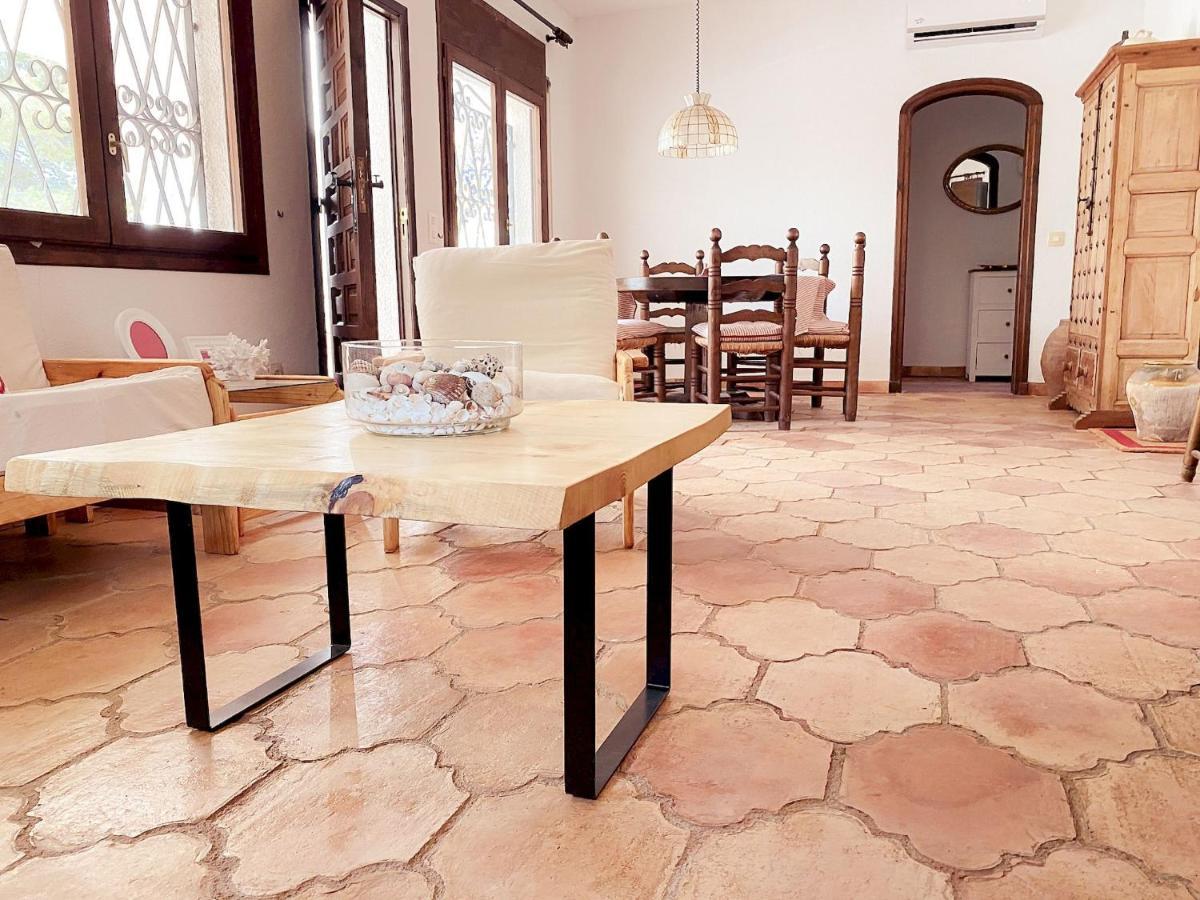 Villa Dos Calas - Bonita Villa De Estilo Rustico Y Piscina De Agua Salada ลาเมตยาเดมาร์ ภายนอก รูปภาพ